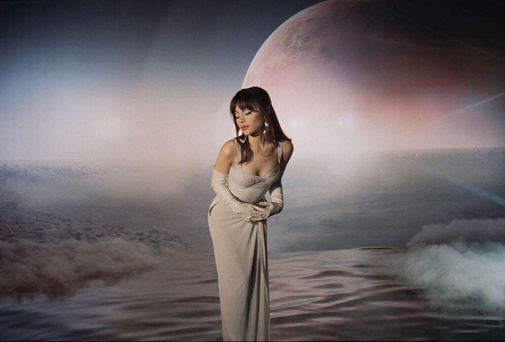 arianagrande 288103661 603818624158994 1140854795242656893 n