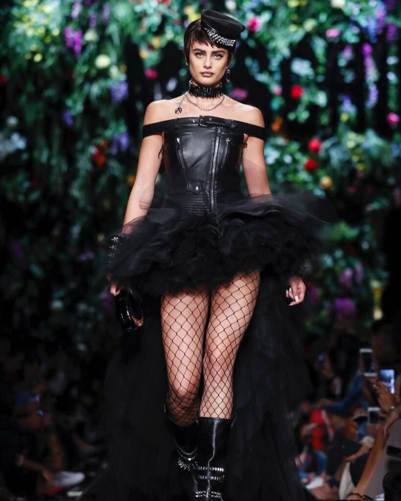 taylor hill 21878834 1577150382348898 4906889179494875136 n