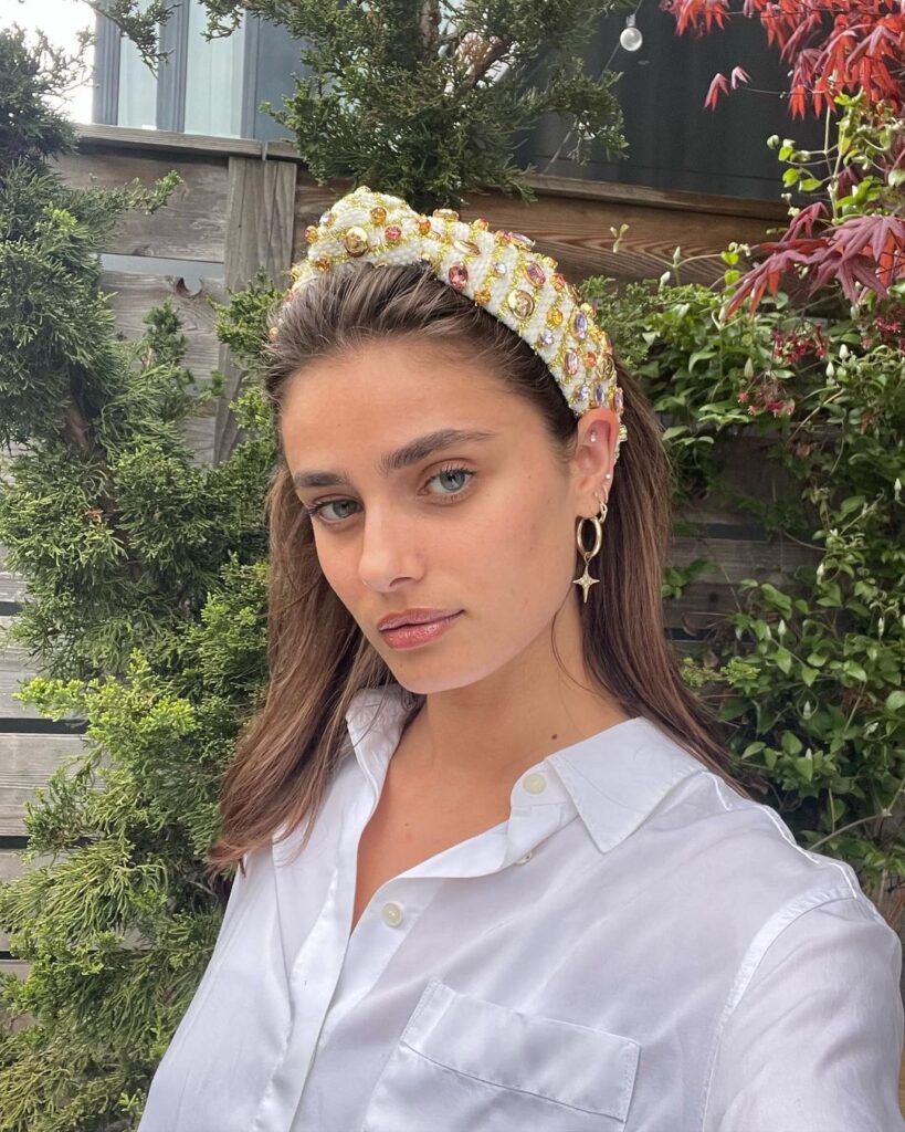 taylor hill 278890589 141257155096524 4421781056950297748 n Copy
