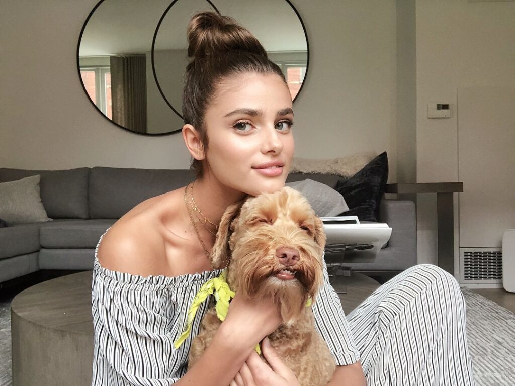taylor hill 30855630 755264374863749 8541410313482797056 n