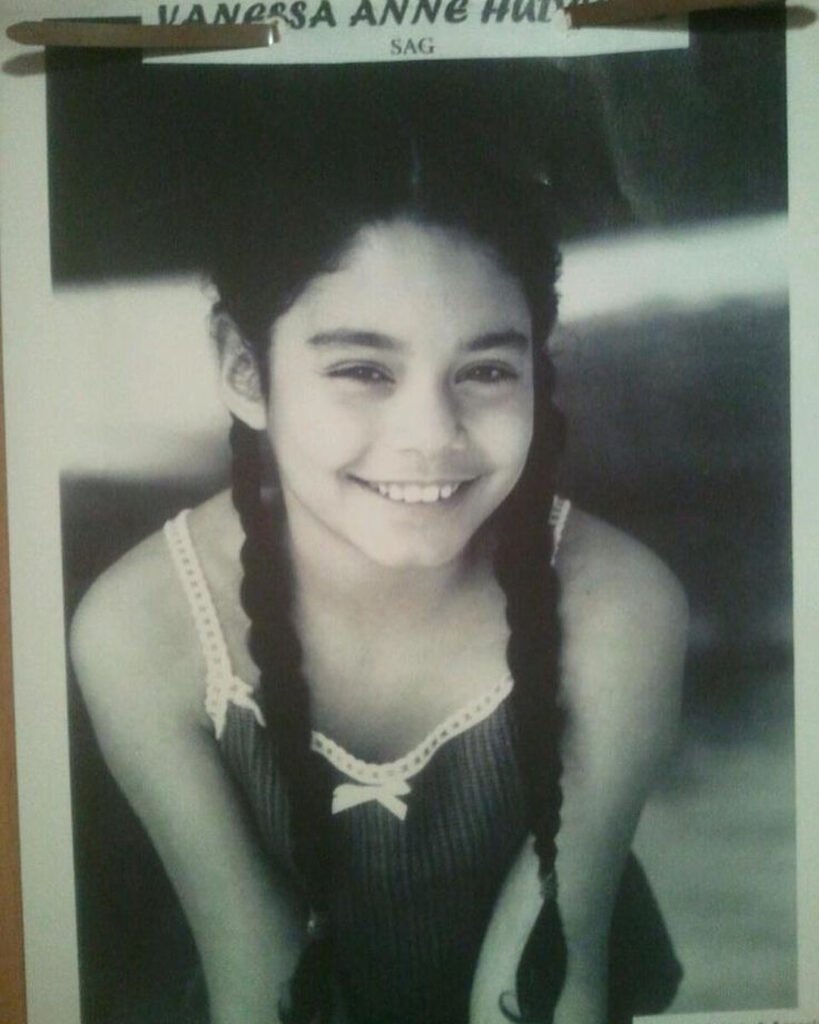 vanessahudgens 30927823 200751777381640 6009906591506104320 n