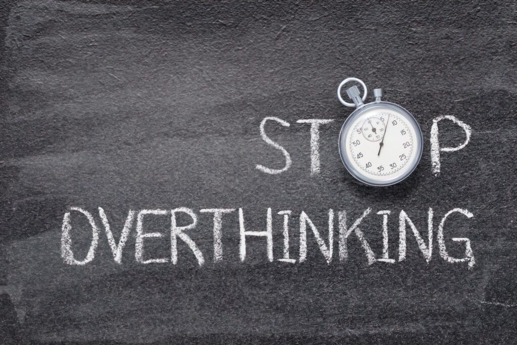 3 Strategies to Stop Overthinking And Make Faster Decisions 1