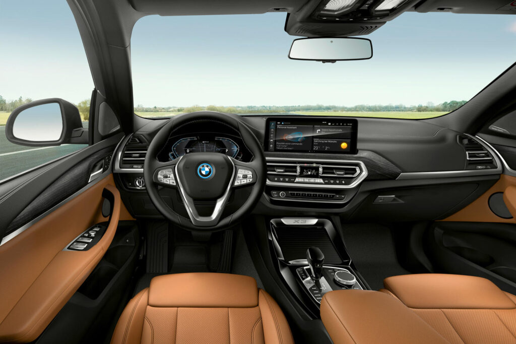 2023 bmw x3 dashboard carbuzz 856647 1600