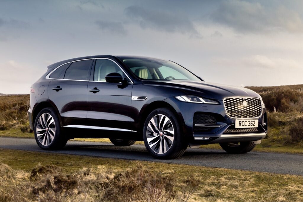 Jaguar F Pace 6
