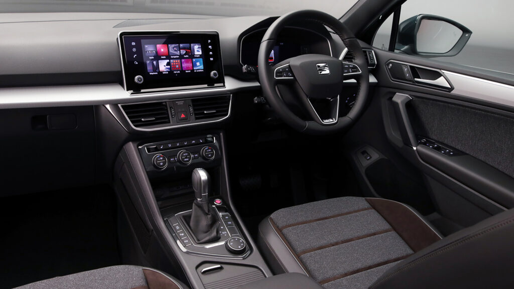 Seat Tarraco interior front seats
