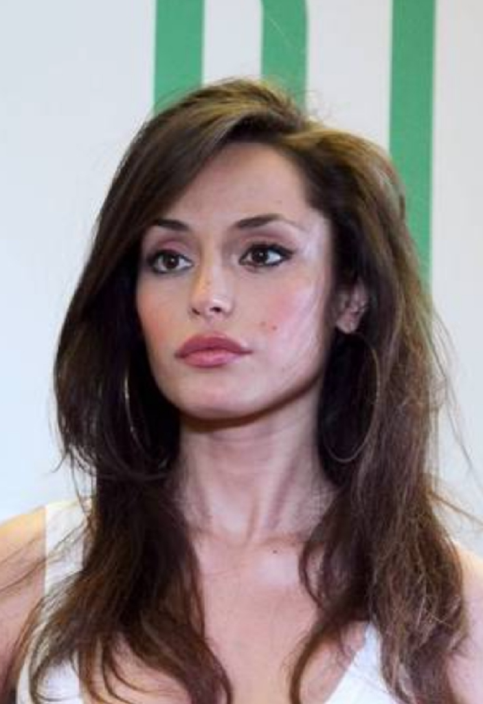 Raffaela Fico senza trucco 1