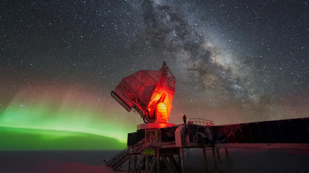 South Pole Telescope at Night scaled 1
