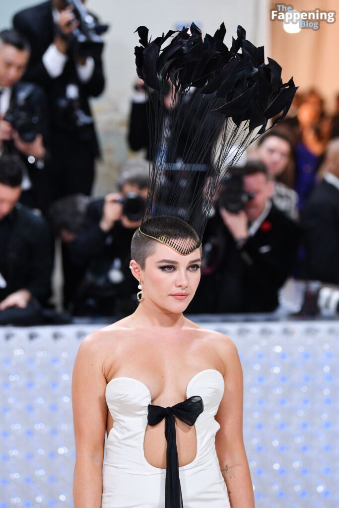 Florence Pugh Sexy Tits The Fappening Blog 40