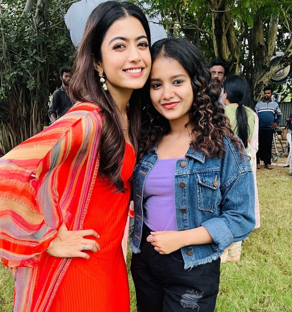 Sanjana Tiwari hot